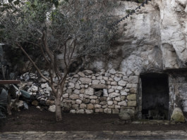 Il Corvo di Pietra – Boutique Home Vacations in Sicily.