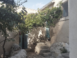 Il Corvo di Pietra – Boutique Home Vacations in Sicily.