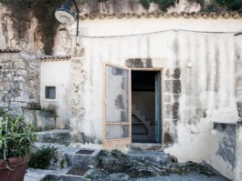 Il Corvo di Pietra – Boutique Home Vacations in Sicily.
