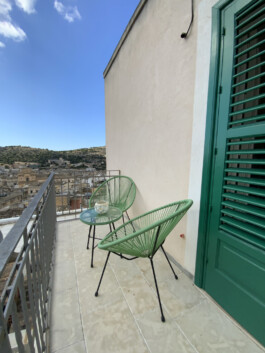 Il Corvo di Pietra – Boutique Home Vacations in Sicily.